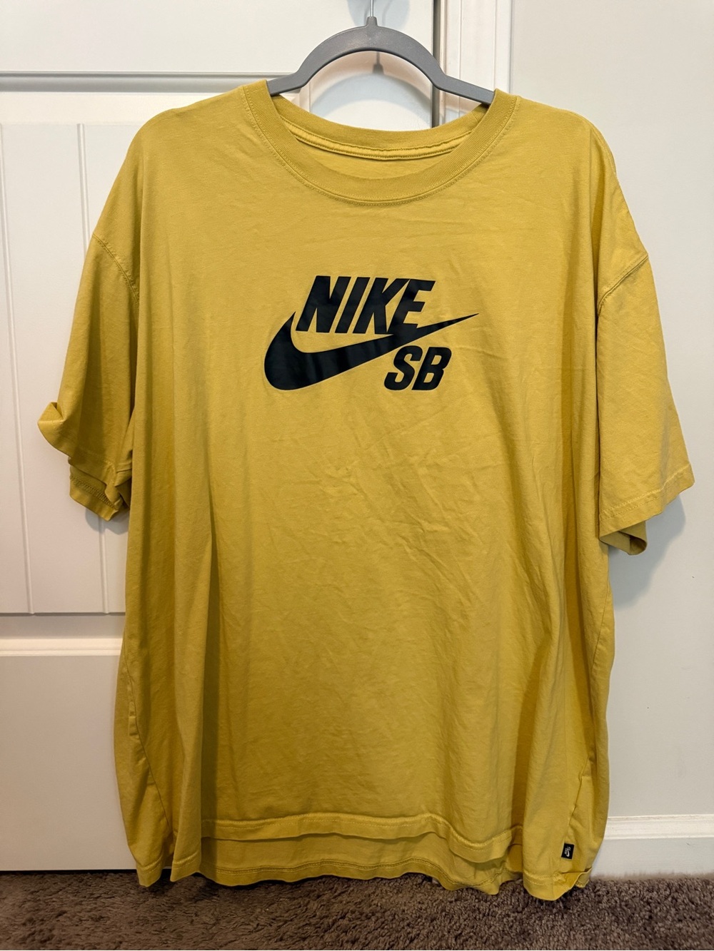Nike Men's Mustard Yellow Short Sleeve Logo Tee